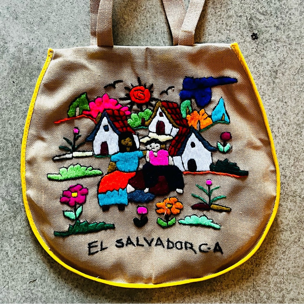 Bolsa Salvadoreño auténtico handmade